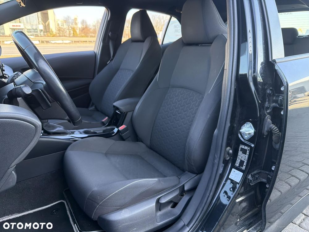 Toyota Corolla 2.0 Hybrid Comfort - 18