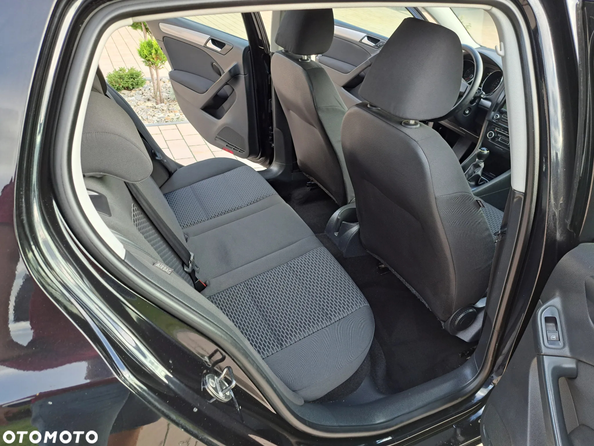 Volkswagen Golf 1.6 Edition - 5