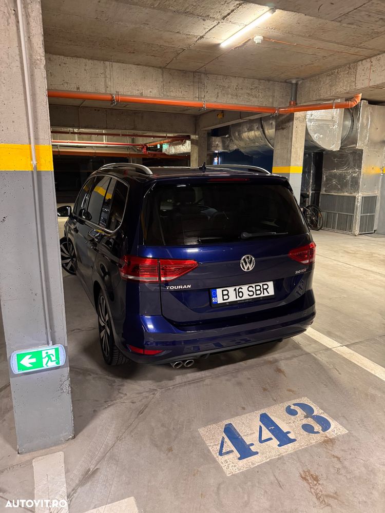 Volkswagen Touran 2.0 TDI DSG Highline - 3