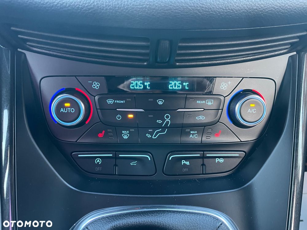 Ford Kuga 1.5 EcoBoost 2x4 ST-Line - 28