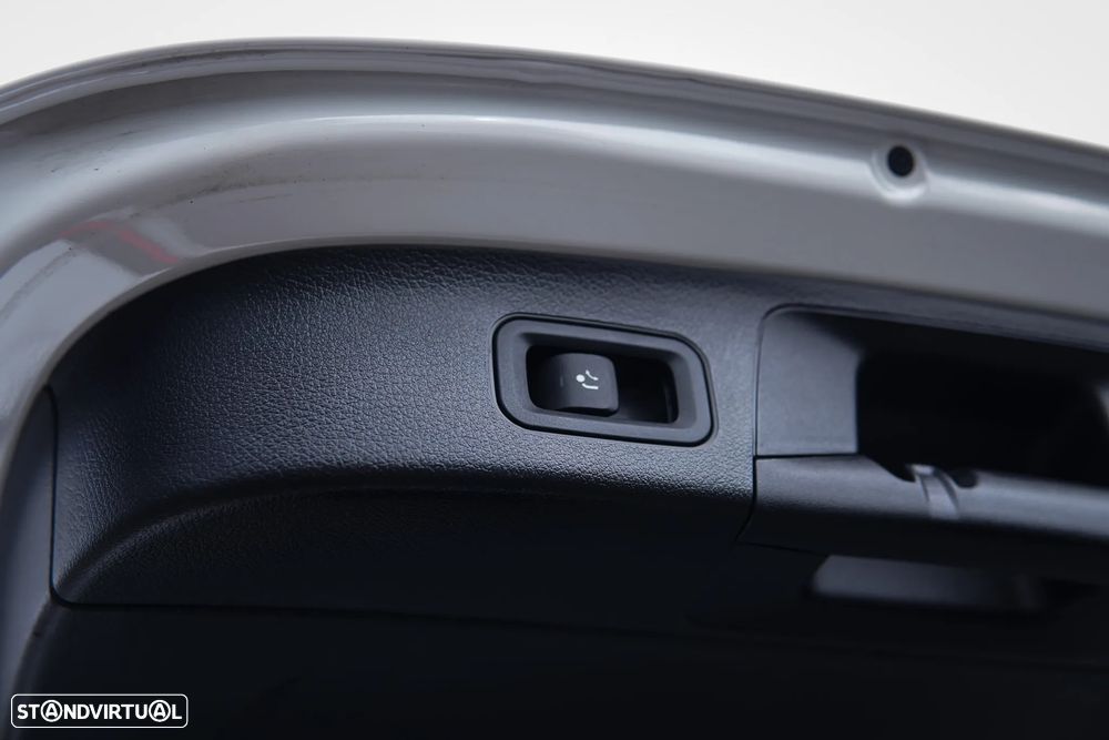 Mercedes-Benz GLA 200 d 8G-DCT AMG Line - 27