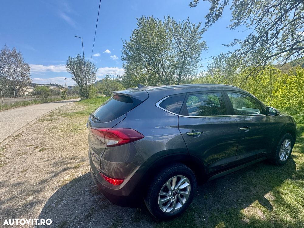 Hyundai Tucson - 13