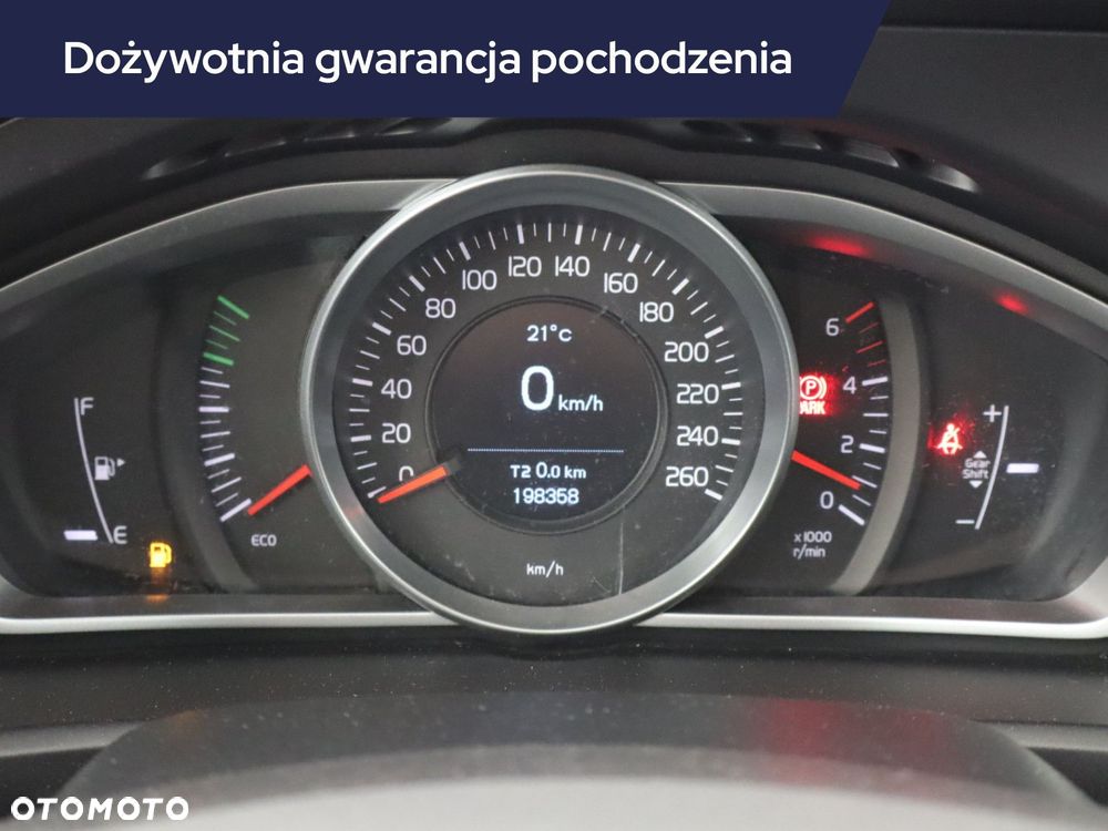 Volvo V40 - 13