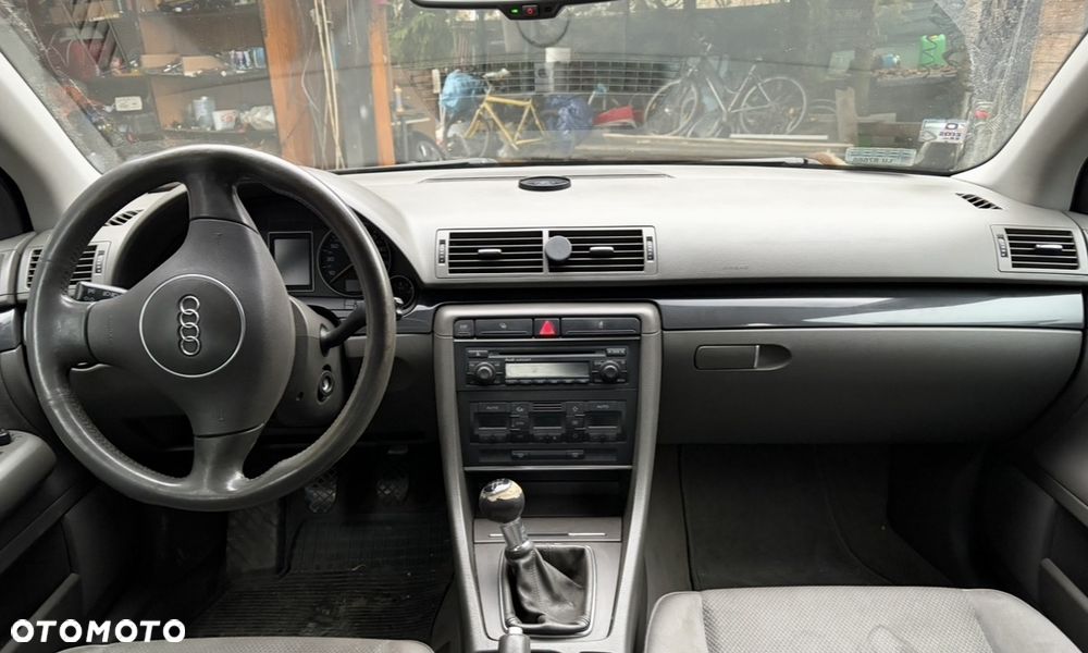 Audi a4 b6 1.9 tdi 130 KM na części lub w całości - 5