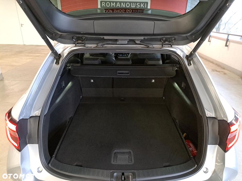 Toyota Corolla 1.8 Hybrid Style - 10