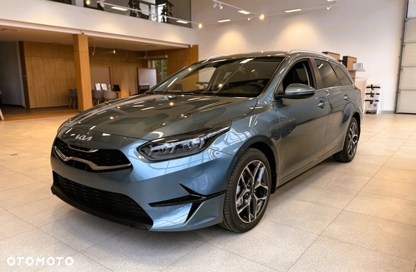 Kia Ceed 1.5 T-GDI Tribute DCT