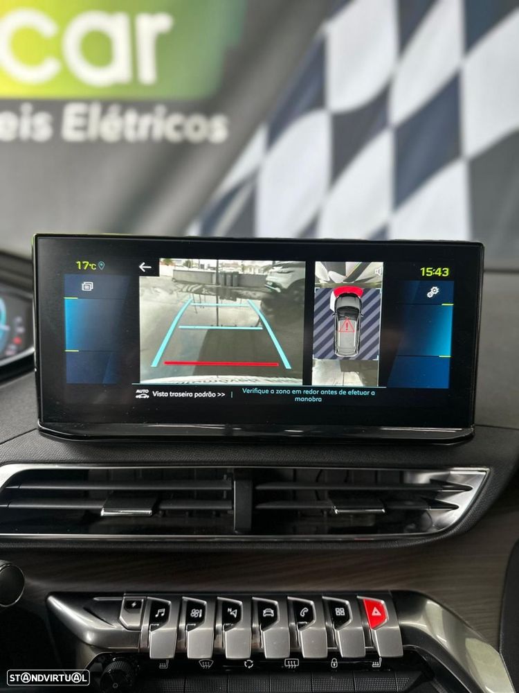 Peugeot 3008 1.6 Hybrid4 GT Line e-EAT8 - 22