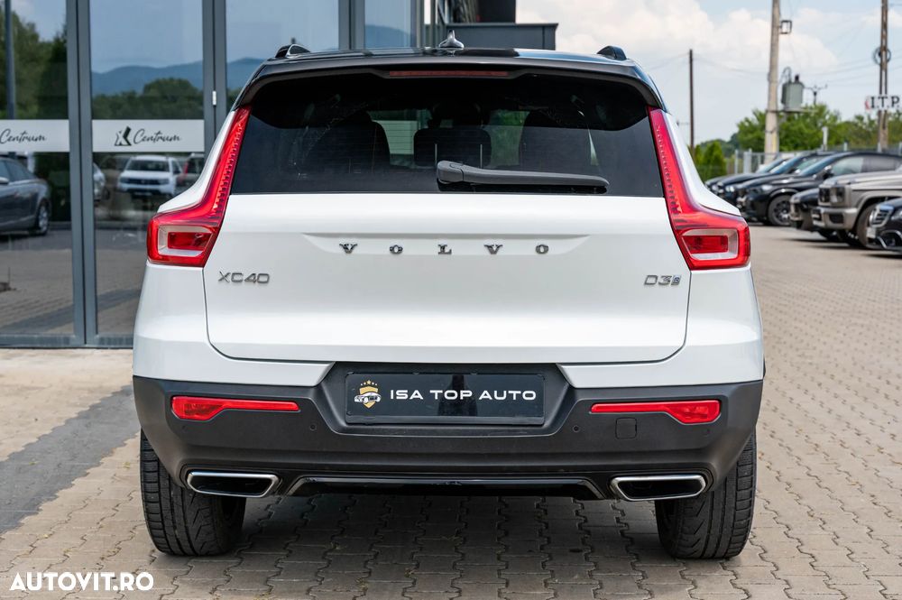 Volvo XC 40 D3 R-Design - 3