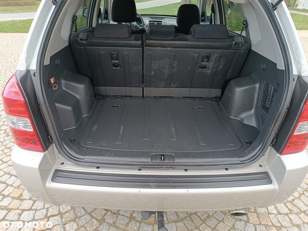 Hyundai Tucson 2.0 4WD GLS - 16