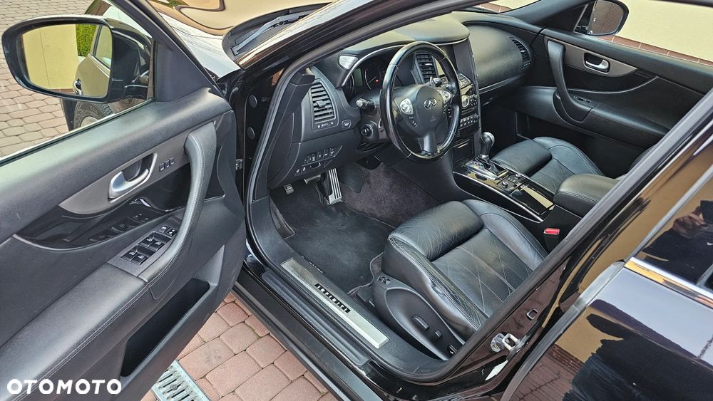 Infiniti FX FX30d S Premium - 29