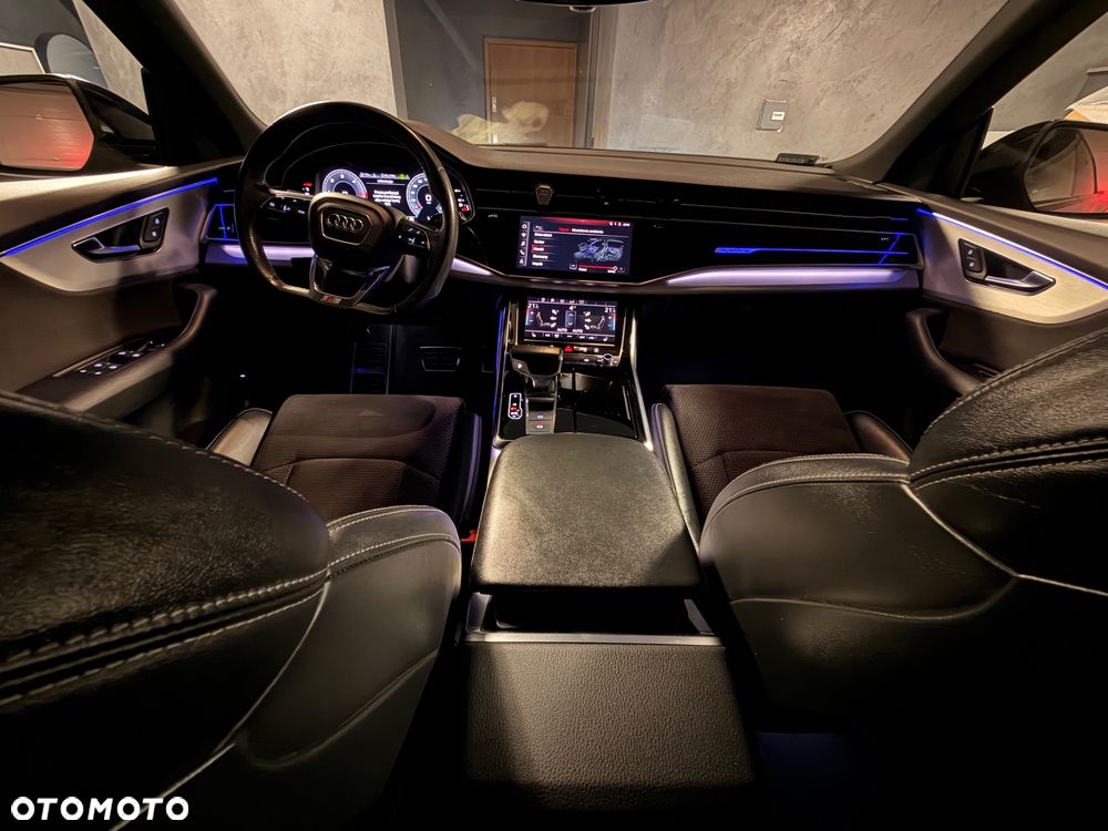 Audi Q8 45 TDI mHEV Quattro Tiptronic - 23