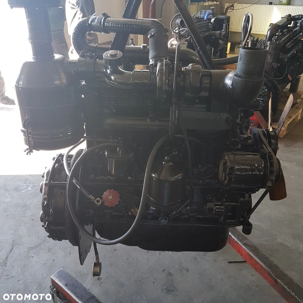 SILNIK D-245 - 4