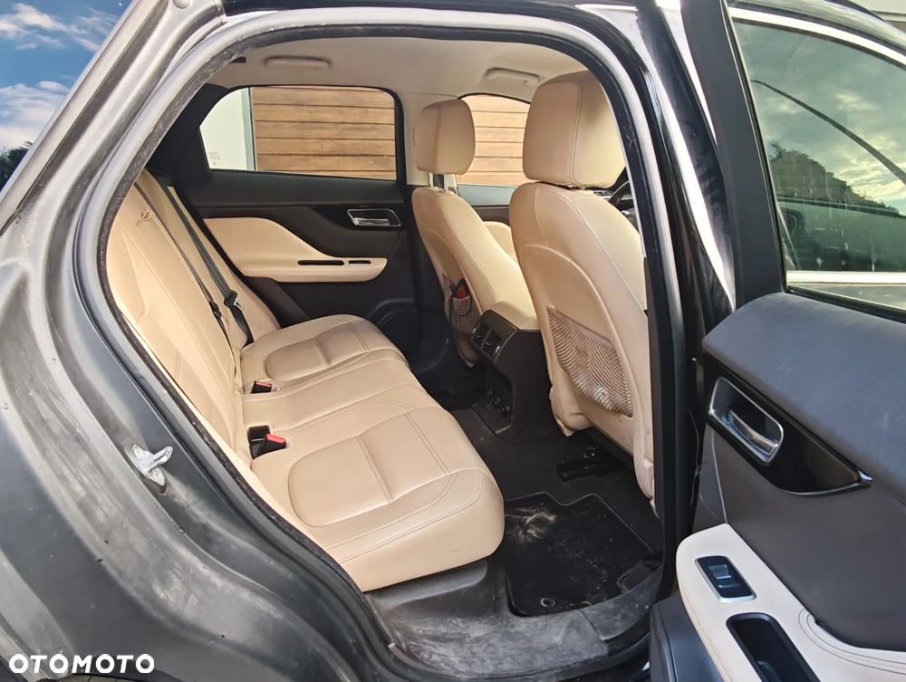 Jaguar F-Pace 2.0 i4D AWD Prestige - 8