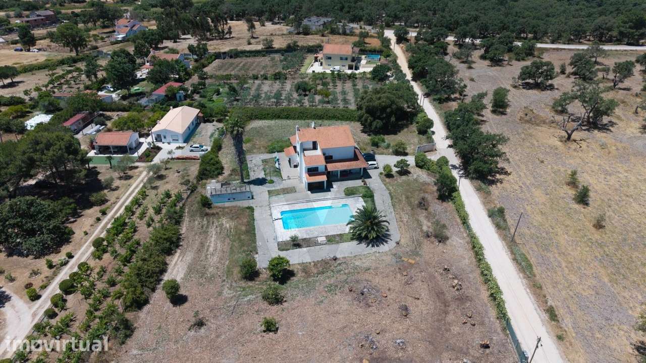 Moradia T5 com  piscina e 5.380 m2 de em Terrim, Pinhal Novo a 20 minu - Grande imagem: 2/35