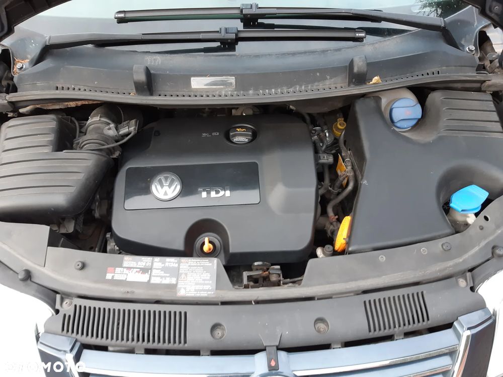 Volkswagen Sharan 1.9 TDI Comfortline - 7
