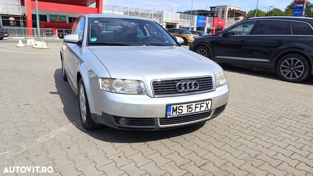 Audi A4 Limuzina - 1