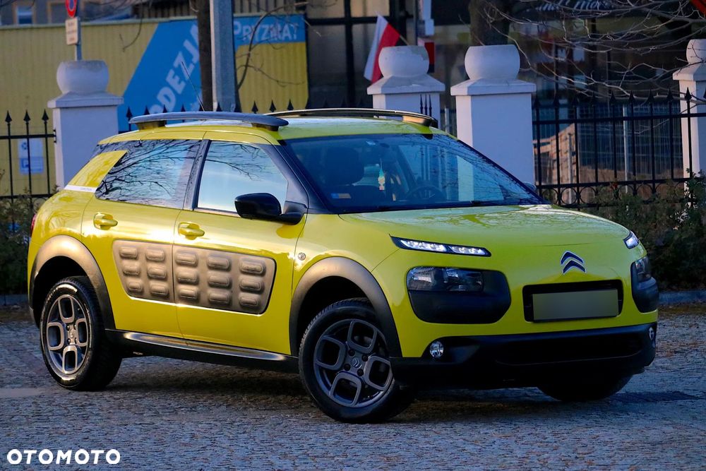 Citroën C4 Cactus 1.2 PureTech Live EU6 - 1