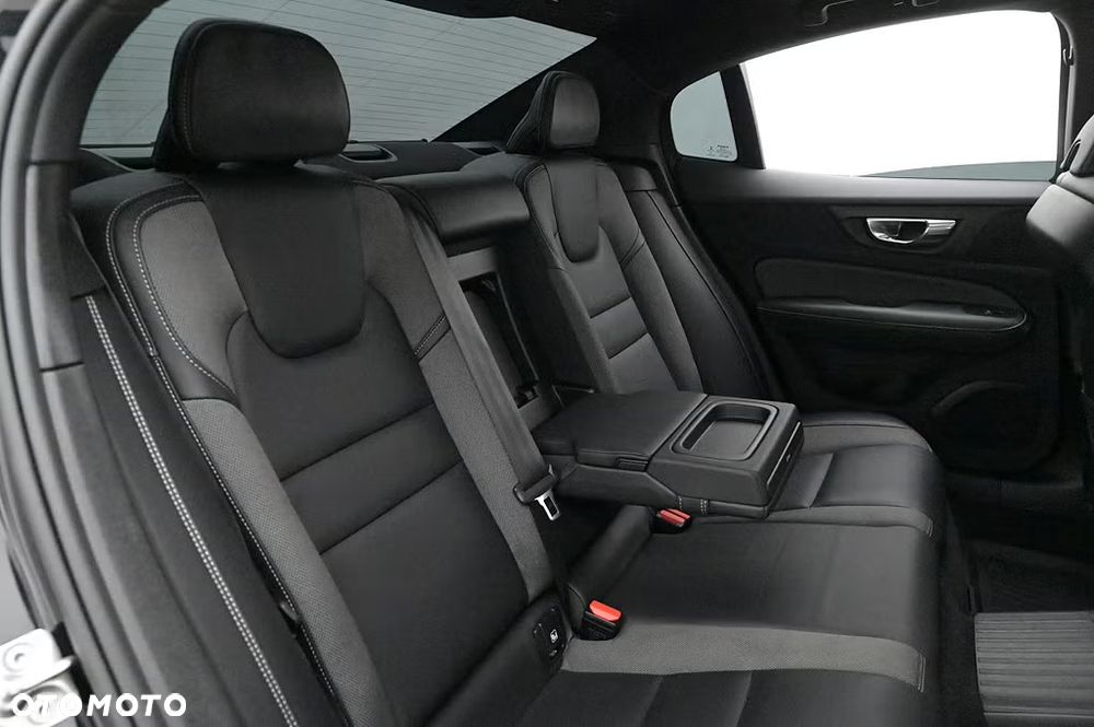 Volvo S60 B4 B Geartronic RDesign - 17