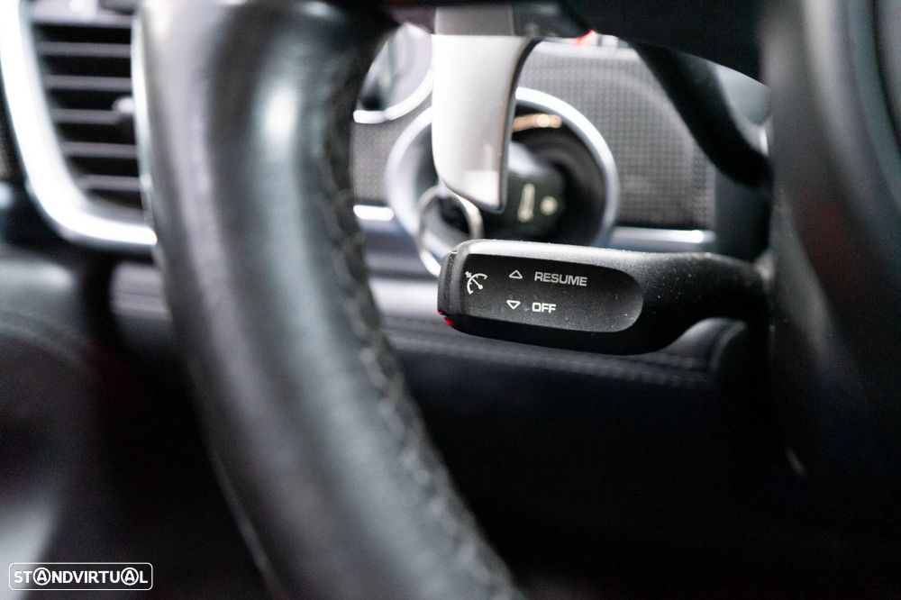 Porsche Panamera Turbo PDK - 44