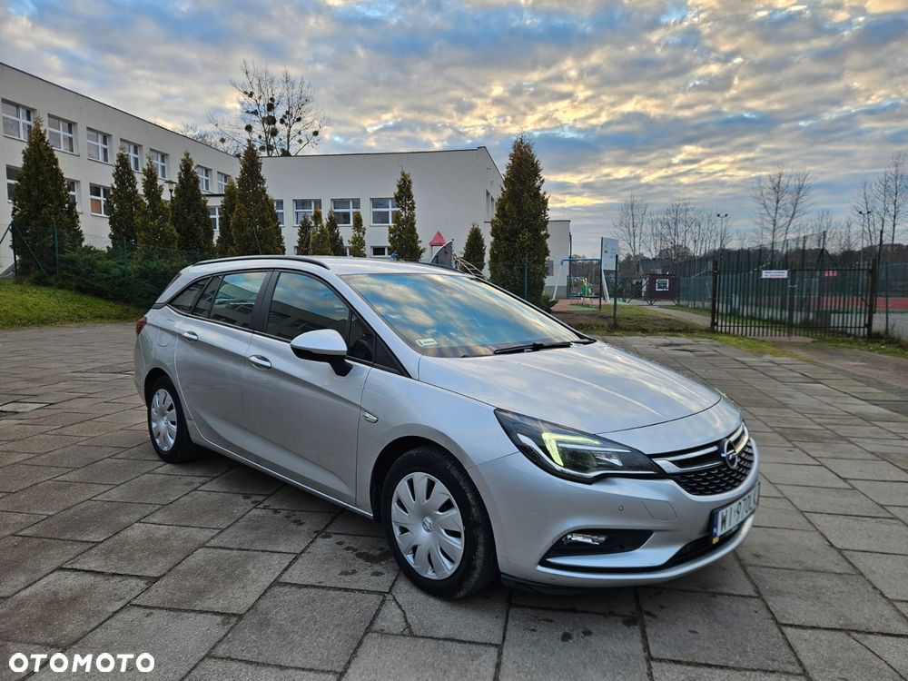 Opel Astra - 1