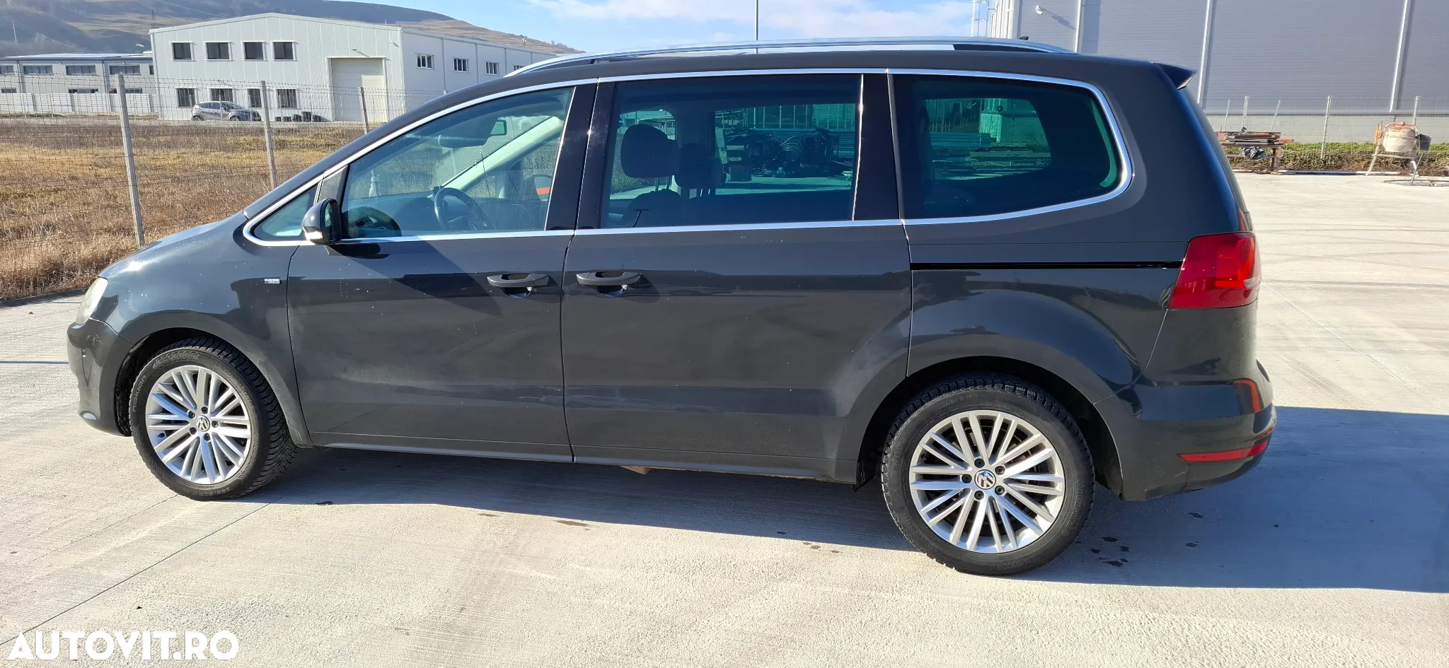 Volkswagen Sharan 2.0 TDI DSG Blue Motion Match - 8
