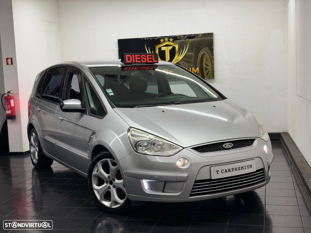 Ford S-Max 2.0 TDCi Titanium 7L - 2