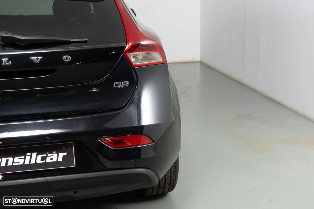 Volvo V40 1.6 D2 Eco Kinetic - 16