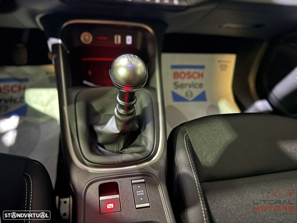 Jeep Avenger 1.2 GSE T3 Altitude - 29