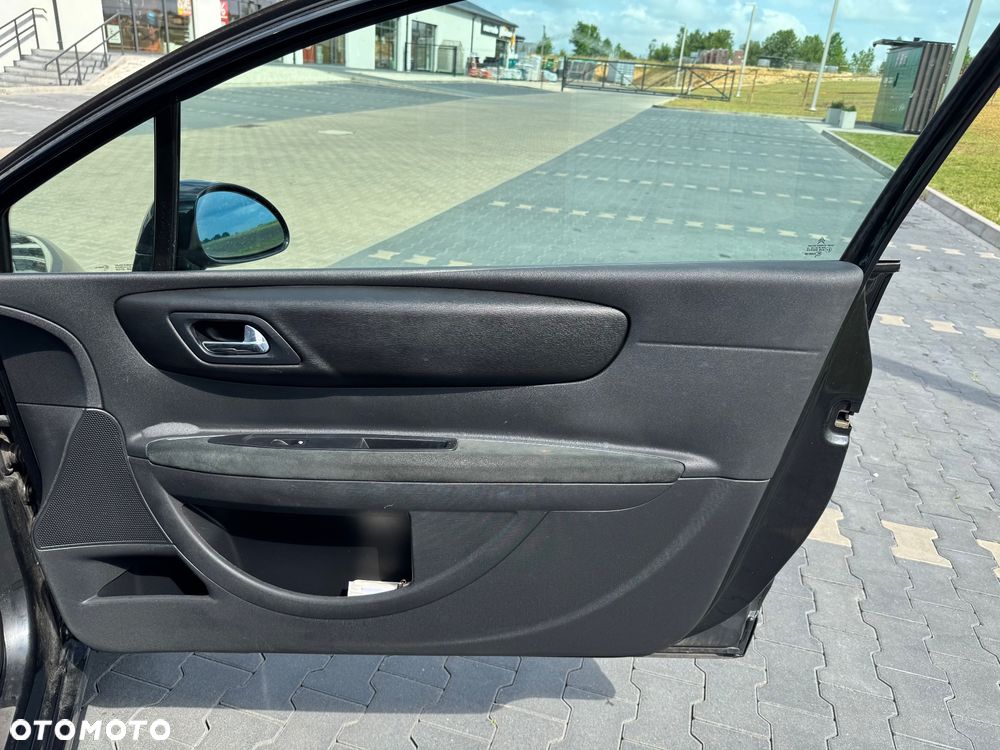 Citroën C4 1.6 16V VTR - 23