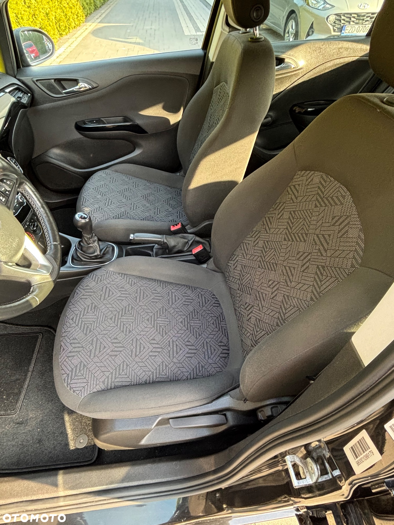 Opel Corsa 1.4 Active - 33
