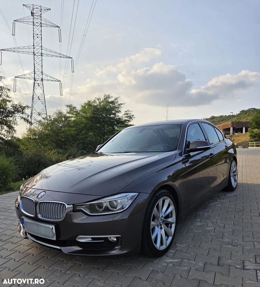 BMW Seria 3 320d - 12