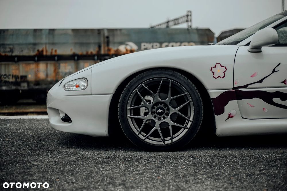 Mitsubishi 3000GT - 7