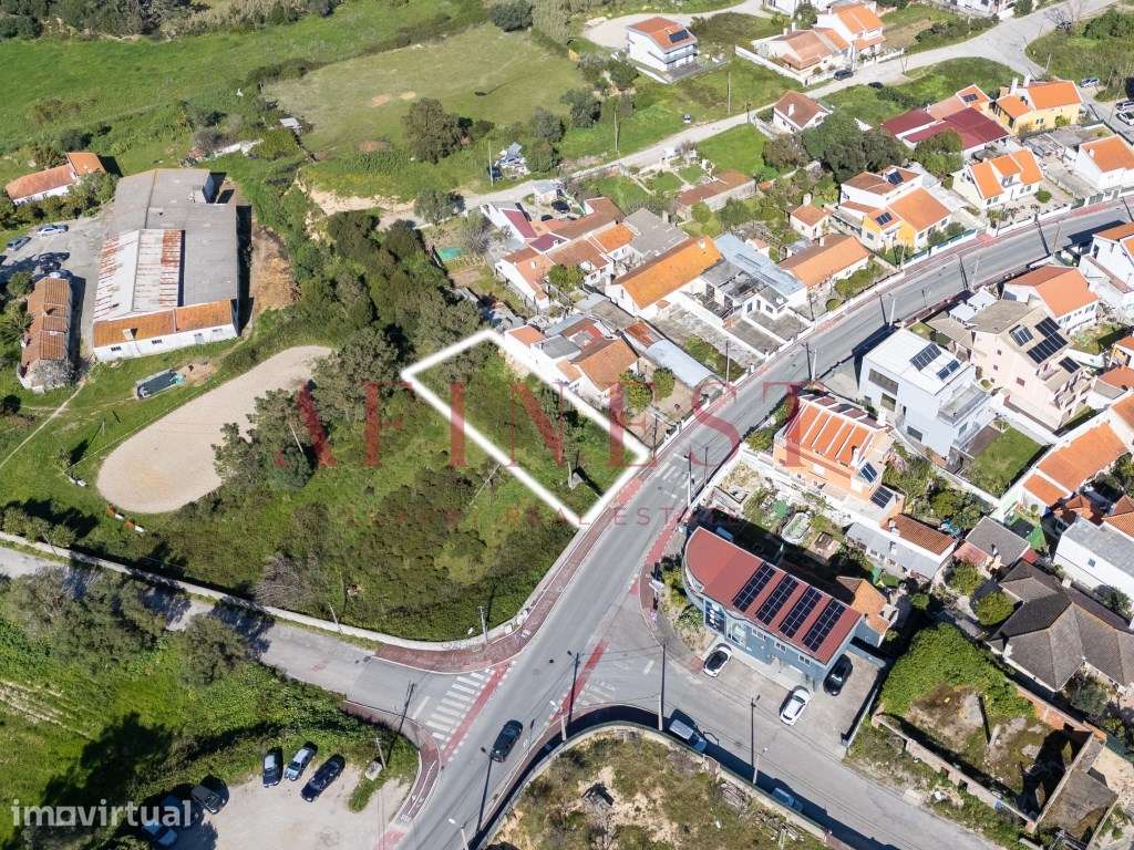 Terreno Urbano com Projeto para Moradia Unifamiliar - Almada - Grande imagem: 5/14