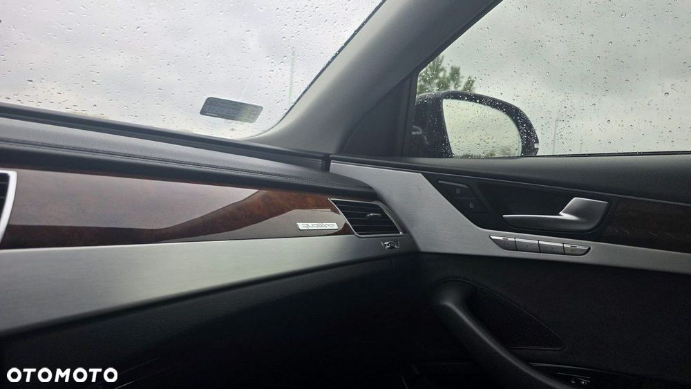 Audi A8 - 18