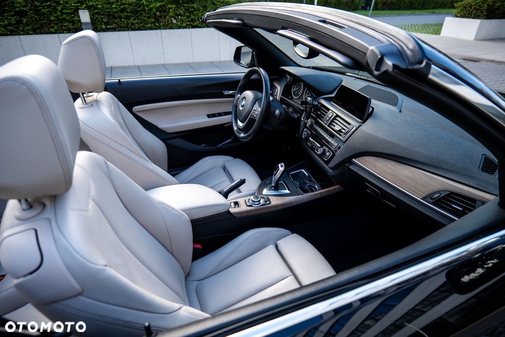 BMW Seria 2 220i - 20