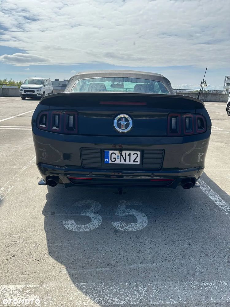 Ford Mustang 3.7 V6 Premium - 3