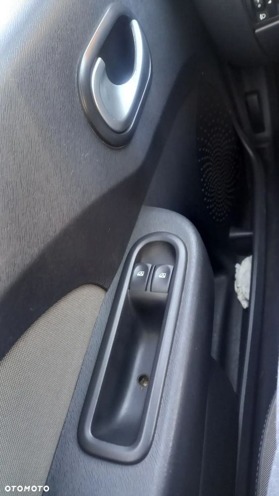 Renault Twingo 1.2 16V Access - 21