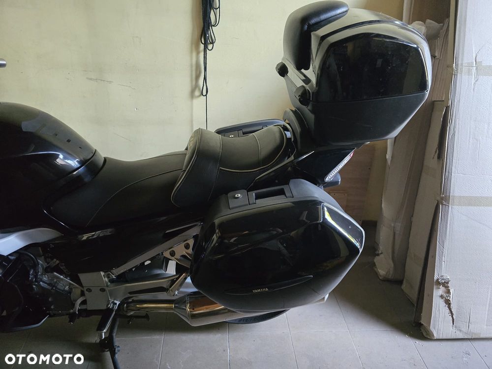 Yamaha FJR - 4