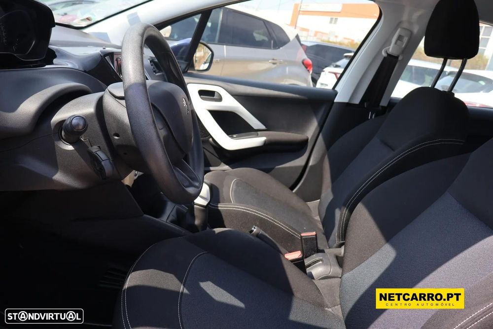 Peugeot 208 PureTech 68 Like - 5