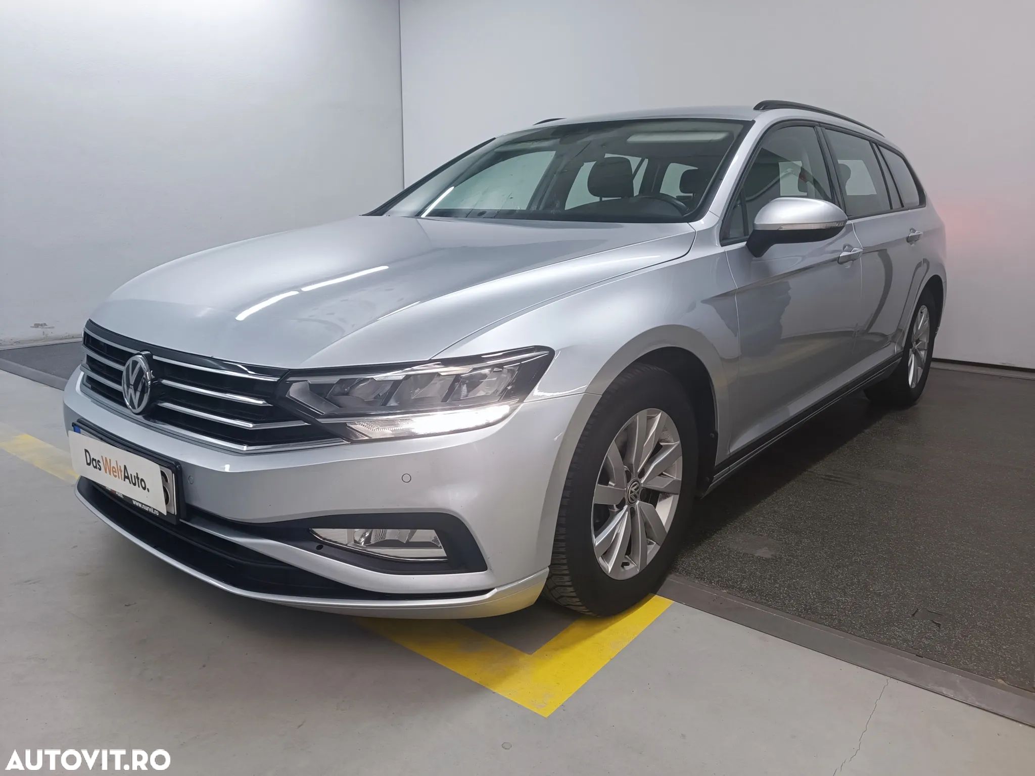 Volkswagen Passat Variant 2.0 TDI SCR Advance - 1
