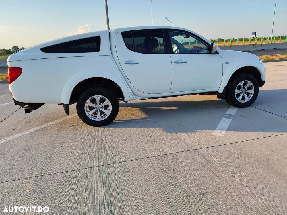 Mitsubishi L200 - 3