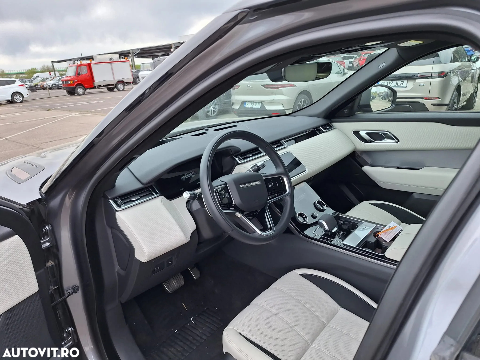 Land Rover Range Rover Velar R-Dynamic 2.0 P250 S - 7