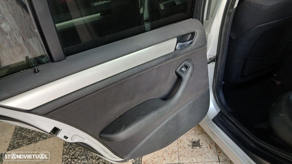 BMW 320 d Edition Sport - 7