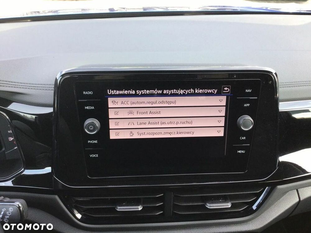 Volkswagen T-Roc 1.5 TSI R-Line DSG - 21