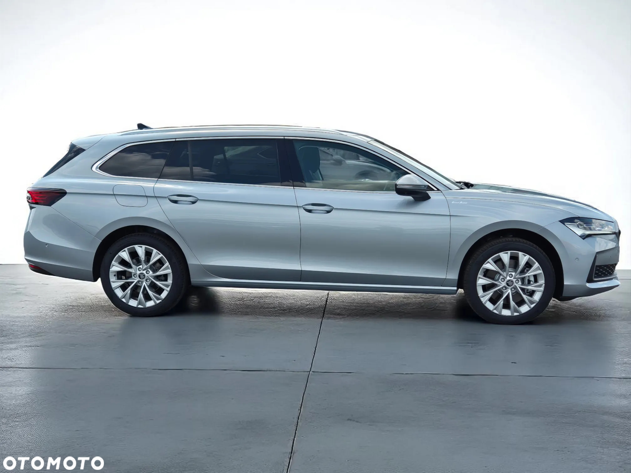 Skoda Superb 2.0 TSI L&K DSG - 5