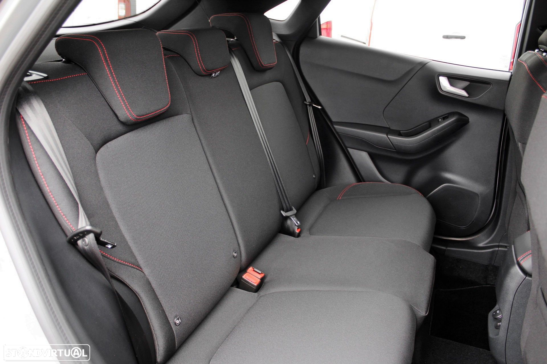 Ford Puma 1.0 EcoBoost MHEV ST-Line - 19