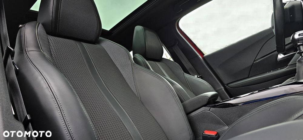 Peugeot 2008 1.2 Pure Tech GPF Allure S&S - 7