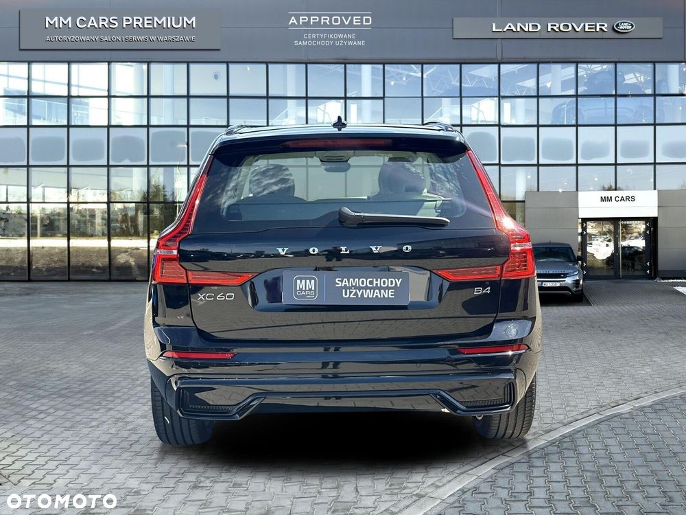 Volvo XC 60 B4 B Plus Bright - 11