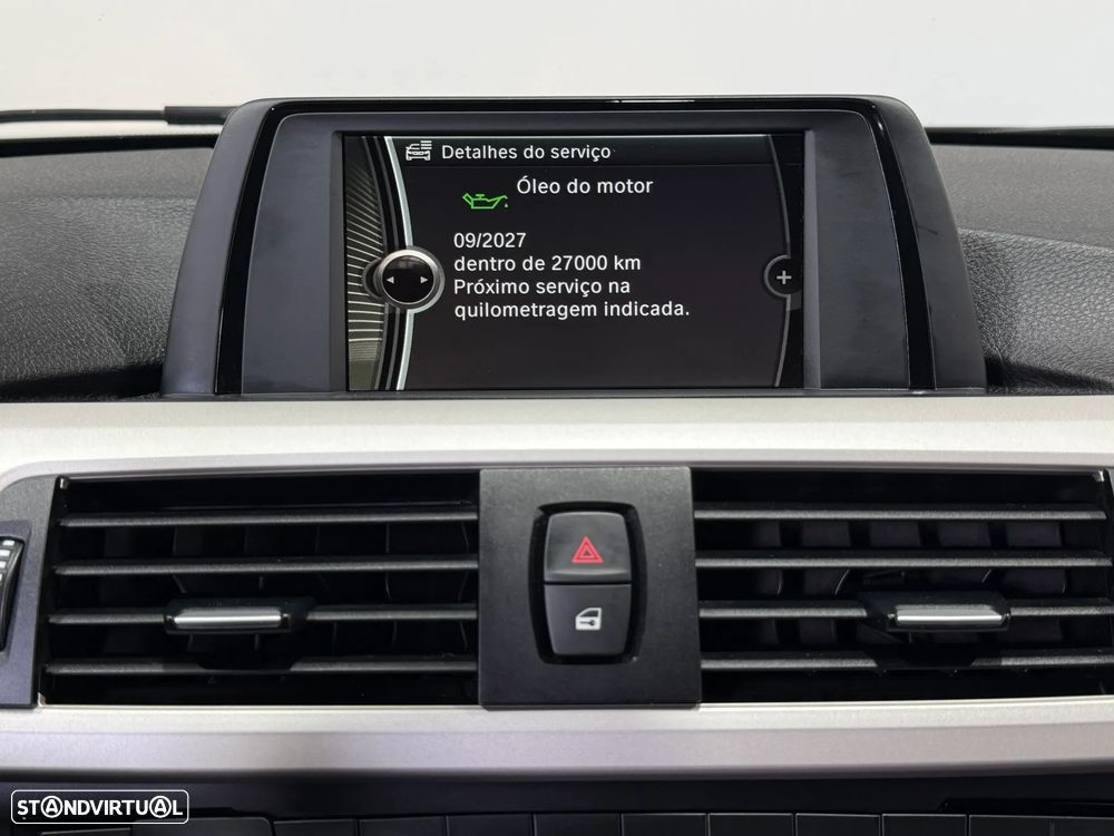 BMW 318 d Line Luxury - 27