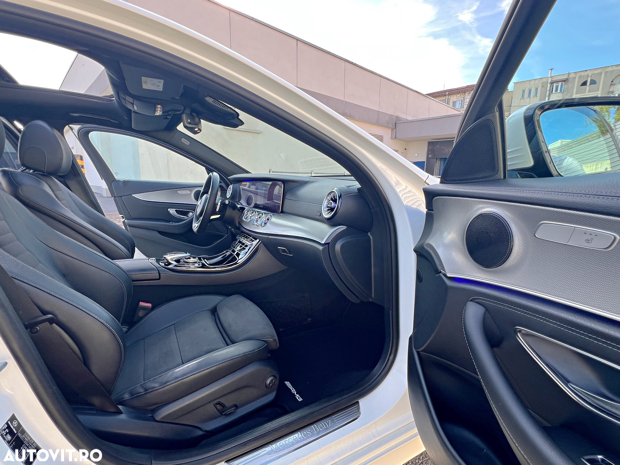 Mercedes-Benz E 220 d 9G-TRONIC AMG Line - 16